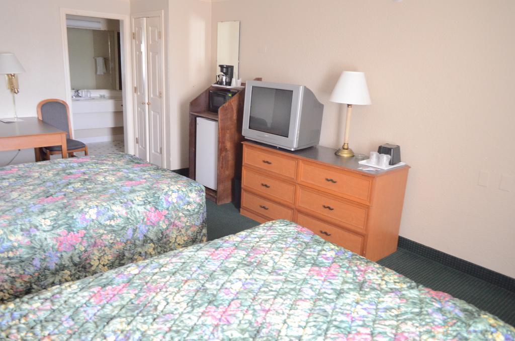 America'S Inn Houston/Stafford /Sugarland Rom bilde